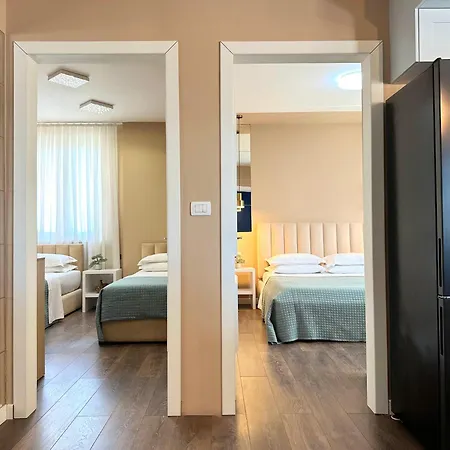 Lägenhet Deluxe Family- Elegant Apartment *