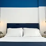 Deluxe Family- Elegant *