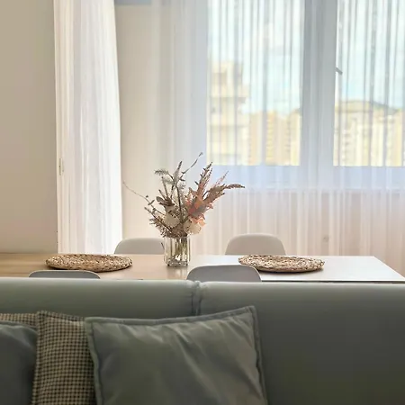 Deluxe Family- Elegant Appartement Durrës