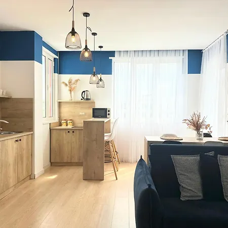 Apartment Home By The Sea - Durres *