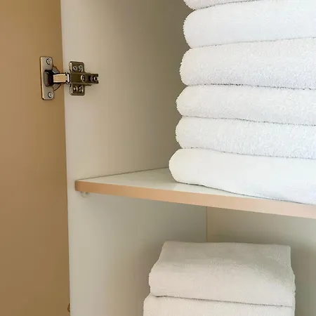 Deluxe Family- Elegant Apartment * Durres